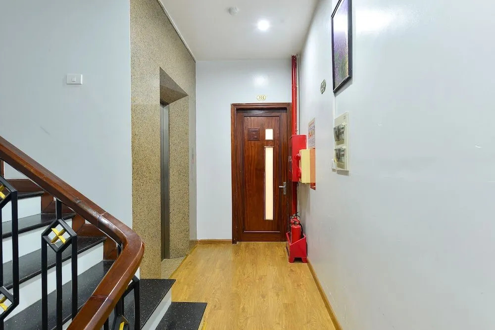 OYO 362 Lavender Hotel & Apartment