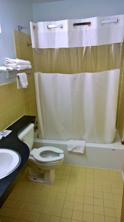 Executive Inn