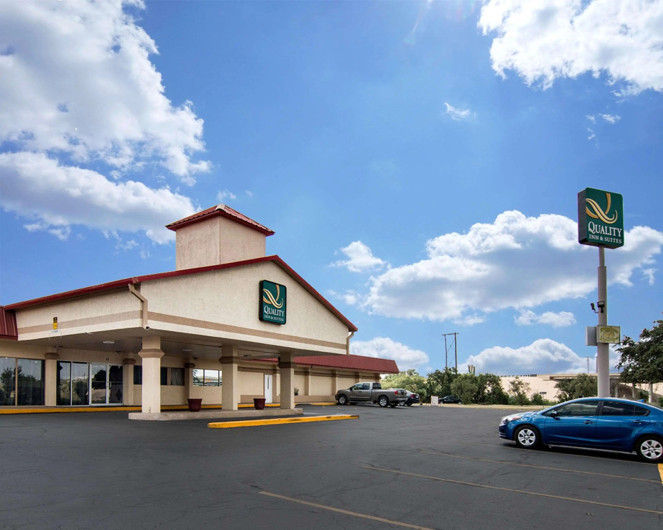 Quality Inn
