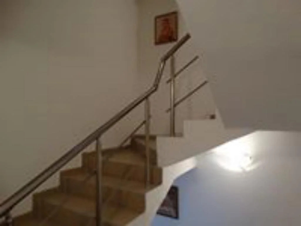 Salmina House