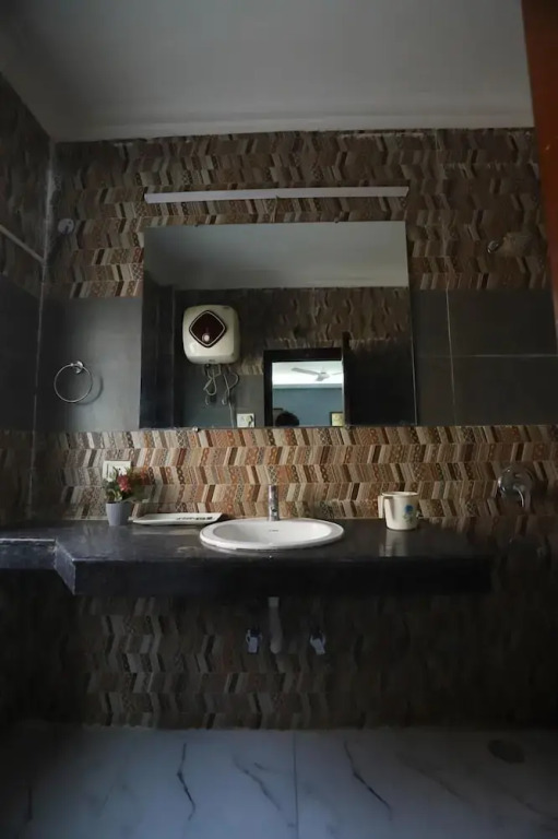 The Hotel Vagmi