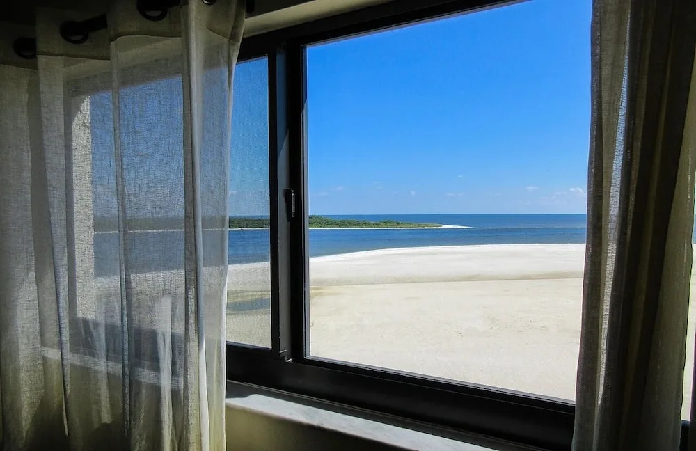 Carlos Pointe 612 2 Bedrooms 2 Bathrooms Condo