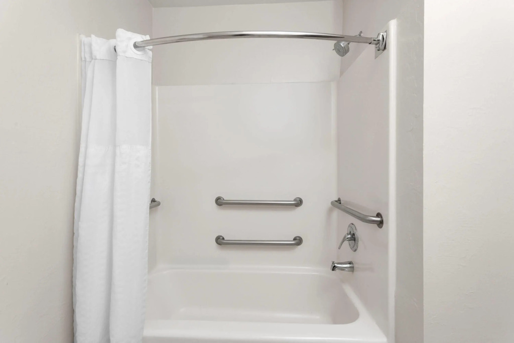 Hawthorn Extended Stay by Wyndham Naples
