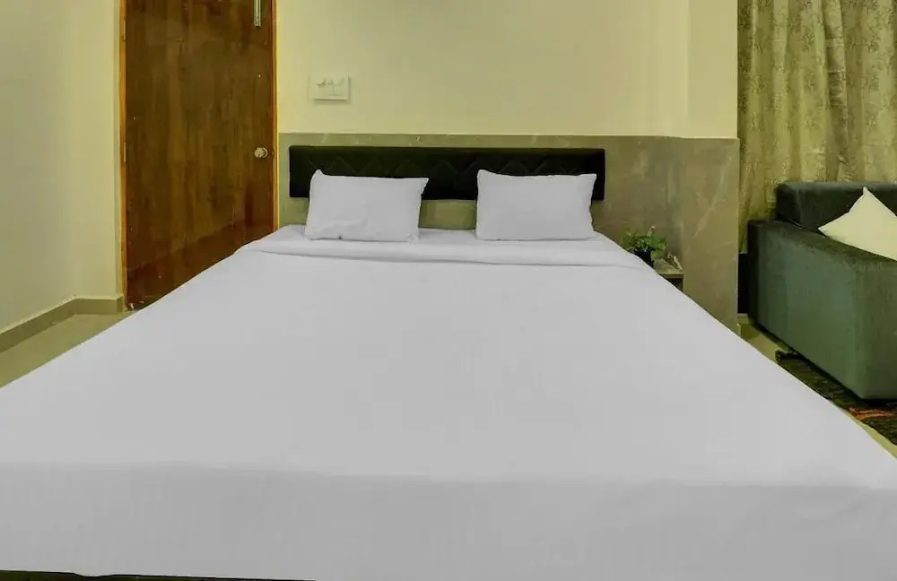 Sharans Inn Gandimisamma