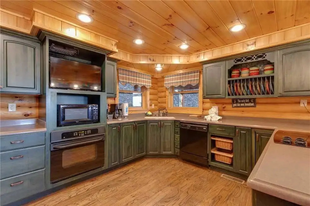 Lookout Lodge - Five Bedroom Cabin