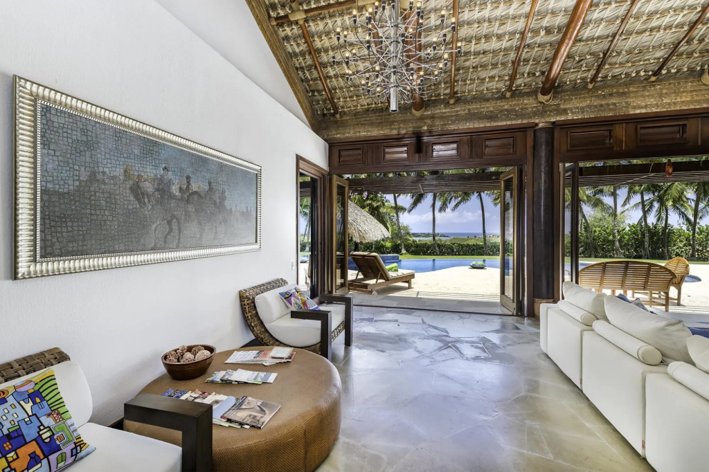 Fantastic villa at Casa de Campo - with ocean/river views, 2 golf carts, chef, maid & butler