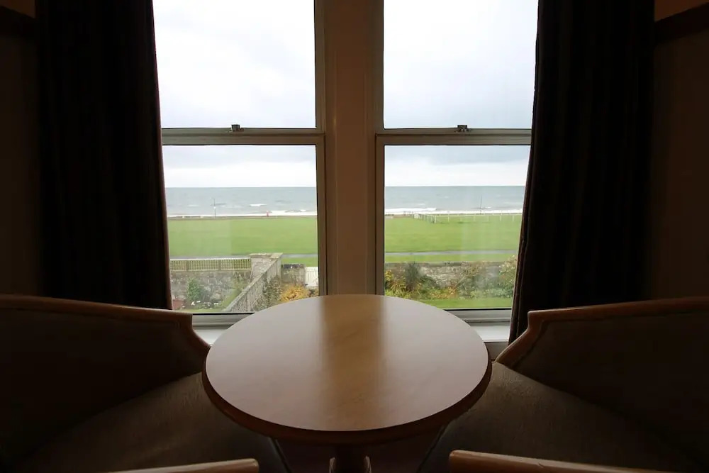 Parkstone Hotel