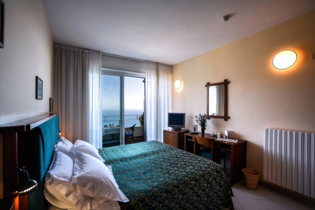 Hotel Graal