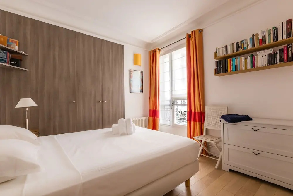 Family Stay Near Montparnasse