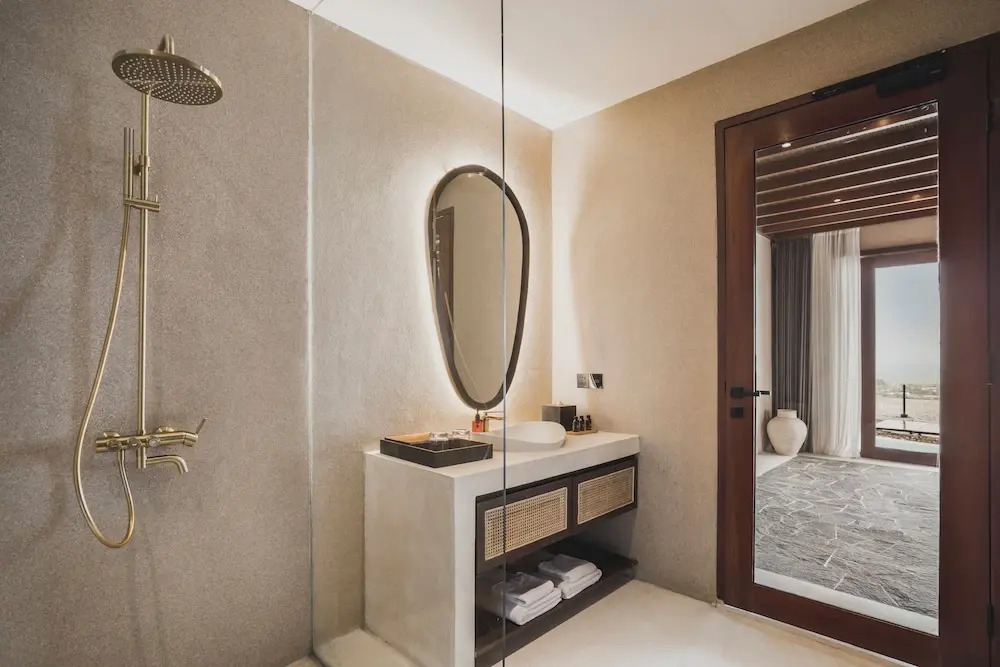 Курортный отель Seascape Resort & Spa Uluwatu by Ini Vie Hospitality