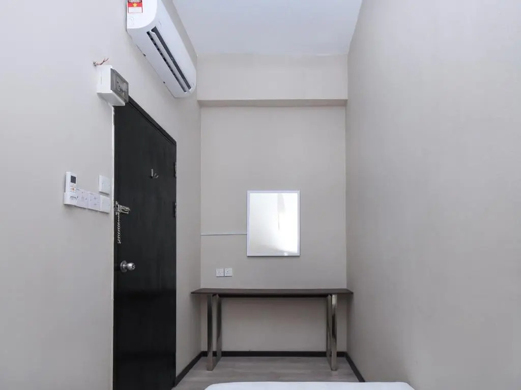 Hotel O Lm Residence