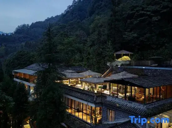 Qingjing Hostel