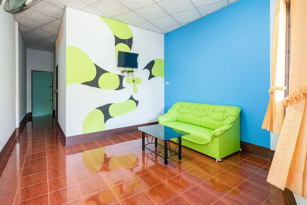 OYO 608 Maleena Home