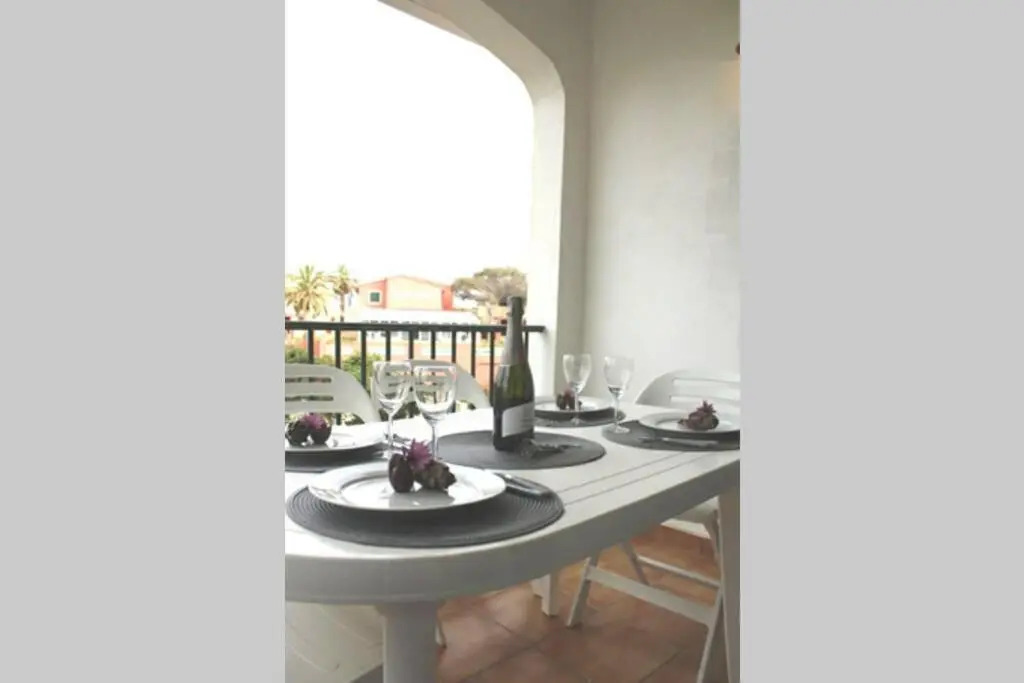APARTAMENTOS BINIFORCAT CB apto 52 IDEAL PLACE FOR HOLIDAY