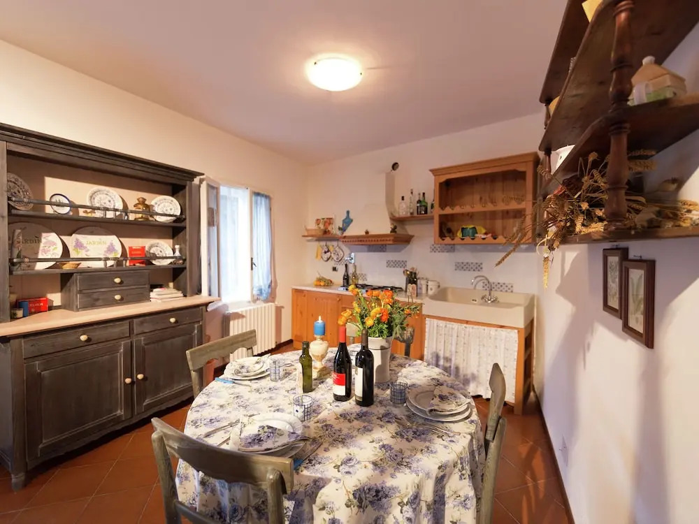 Cosy Holiday Home in Stellanello With Garden