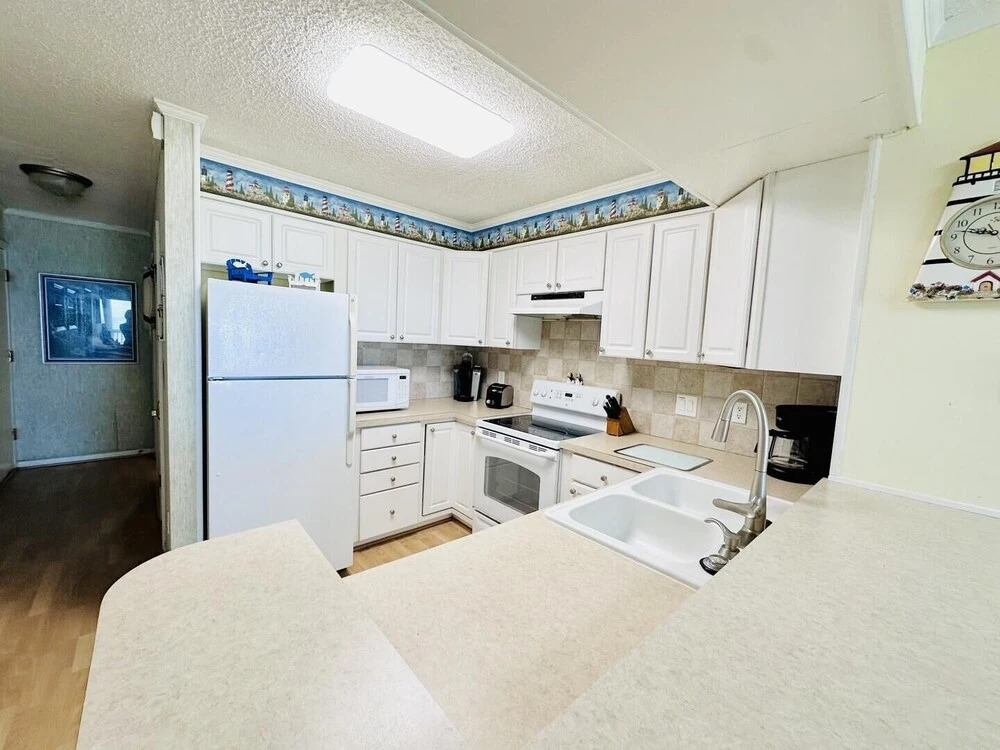Tilghman Beach And Racquet Club 222 3 Bedroom Condo by RedAwning