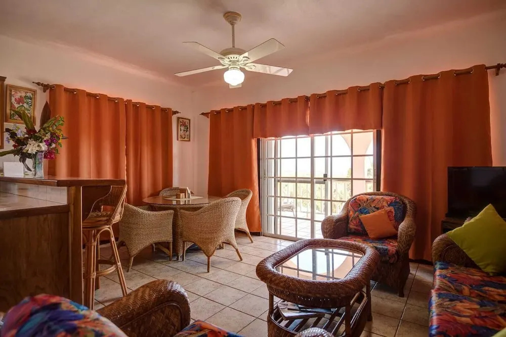 Royal Palms Hotel