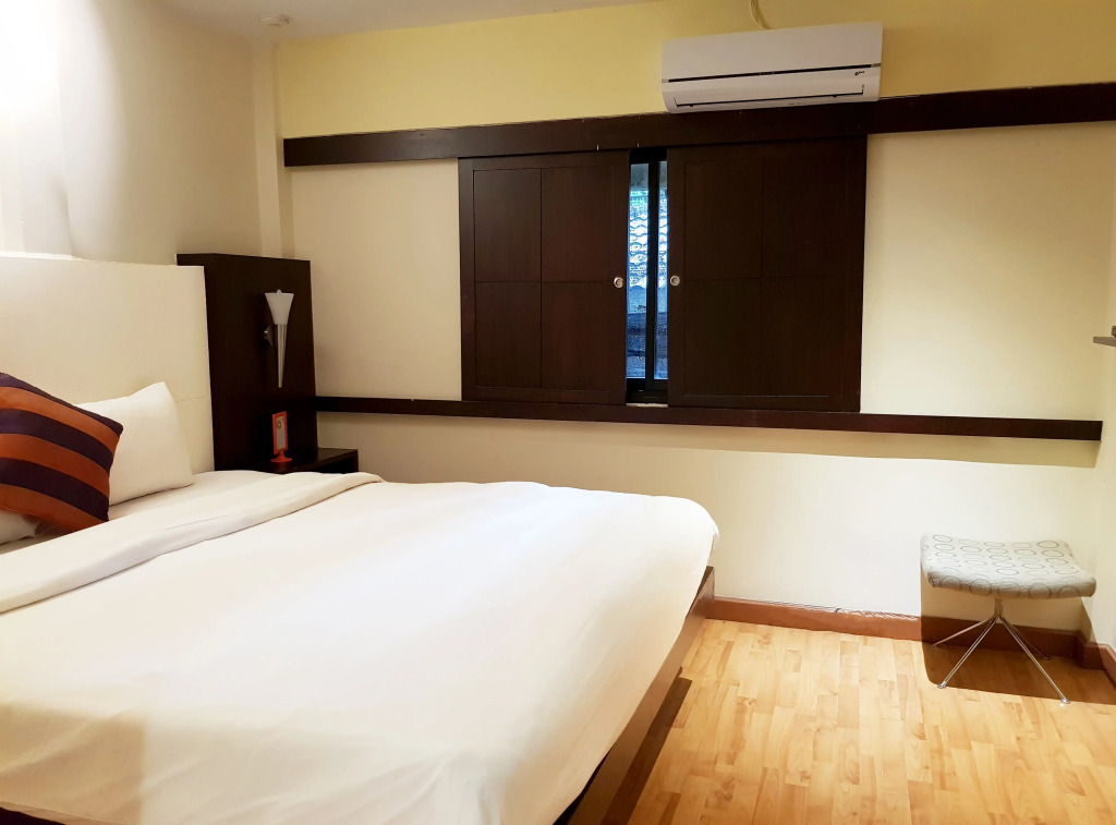 Studio Sukhumvit 18 by iCheck inn