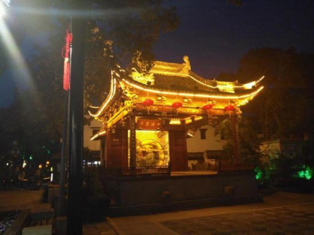 Tongli Defu Caotang Boutique Hostel