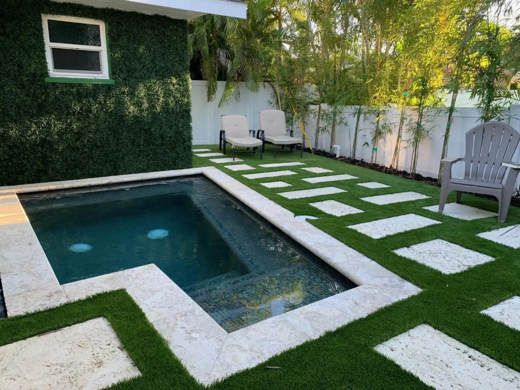 Barefoot Dreams - 201 - 76th E