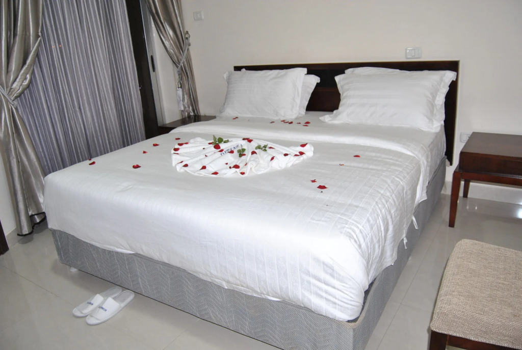 BenMas Hotel