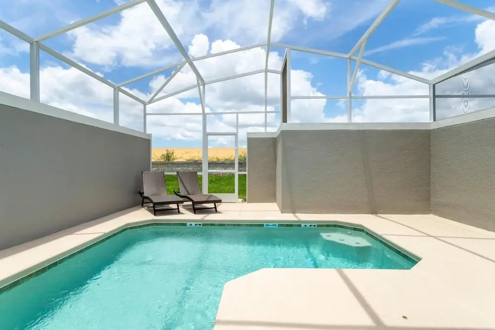 1176 CD - Luxury 4BR Townhome: Pool & Game Room