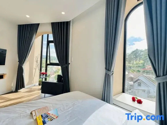 QR Hotel Dalat