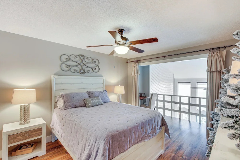 Tennessee River Vacation Rental w/ Deck + View!