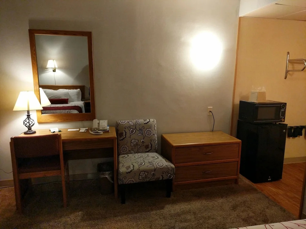 Midtown Motel