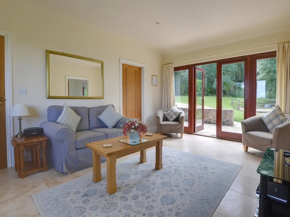 Detached Holiday Home in Beautiful Forest Location in Brightling