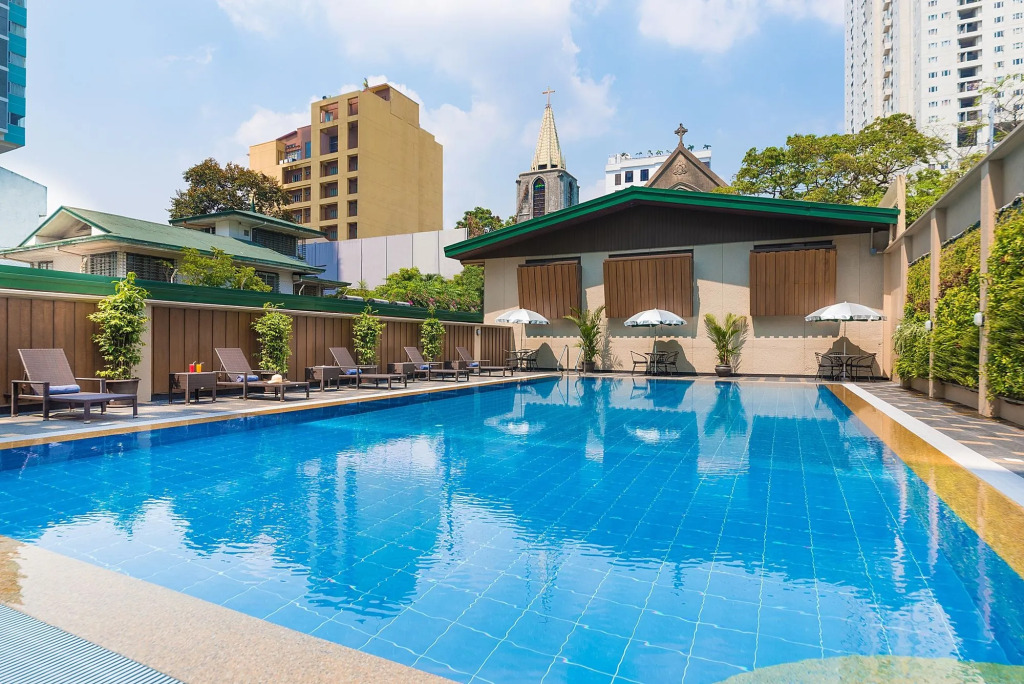 Tropicana Suites