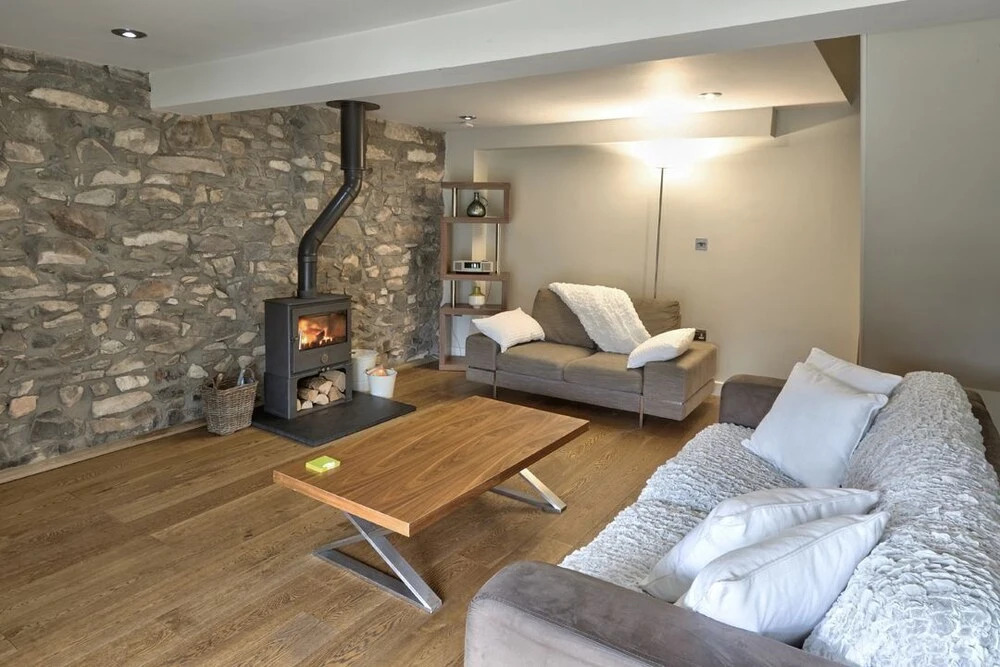 2 Bed - The Cottage