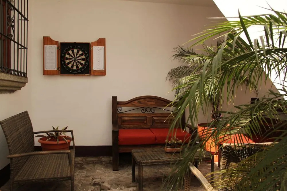 Panal Hostel and Studio Apartments