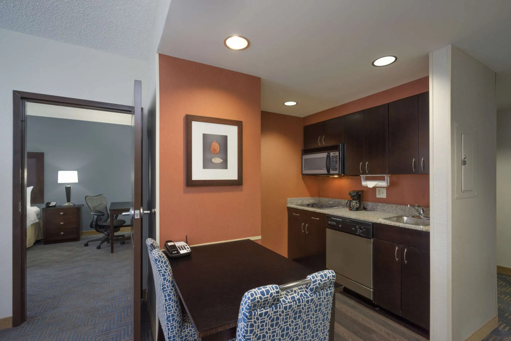 Homewood Suites by Hilton Louisville-East
