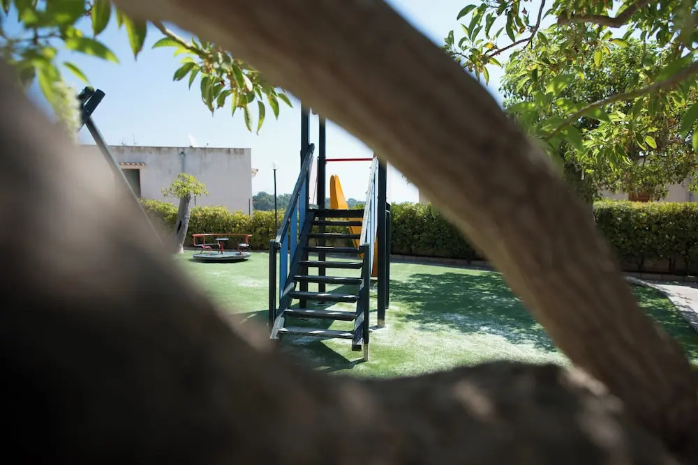 Holiday Home in Sciacca Mare Tennis Soccer Field, Barbecue, Wifi, Kitchenette