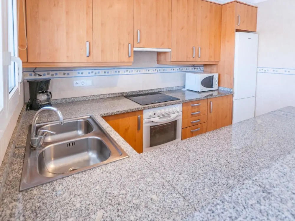 Pretty Holiday Home in L'escala With Swimming Pool