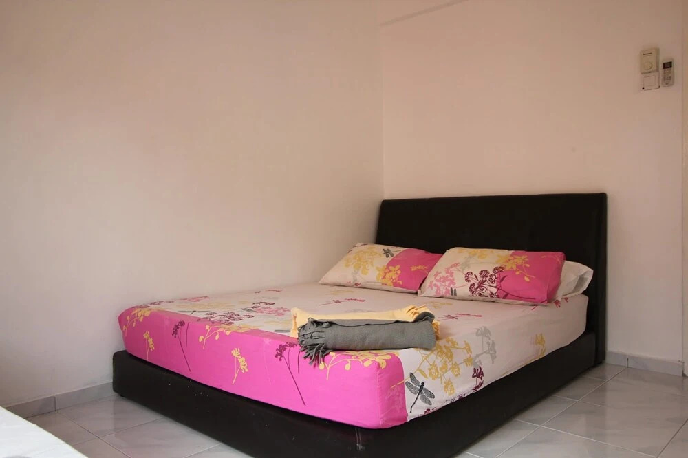 Teratai Homestay Suria Apartment