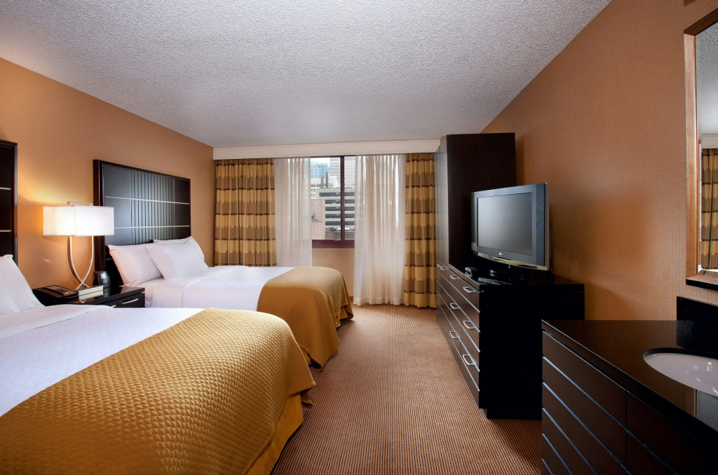 Embassy Suites Chicago - Downtown River North