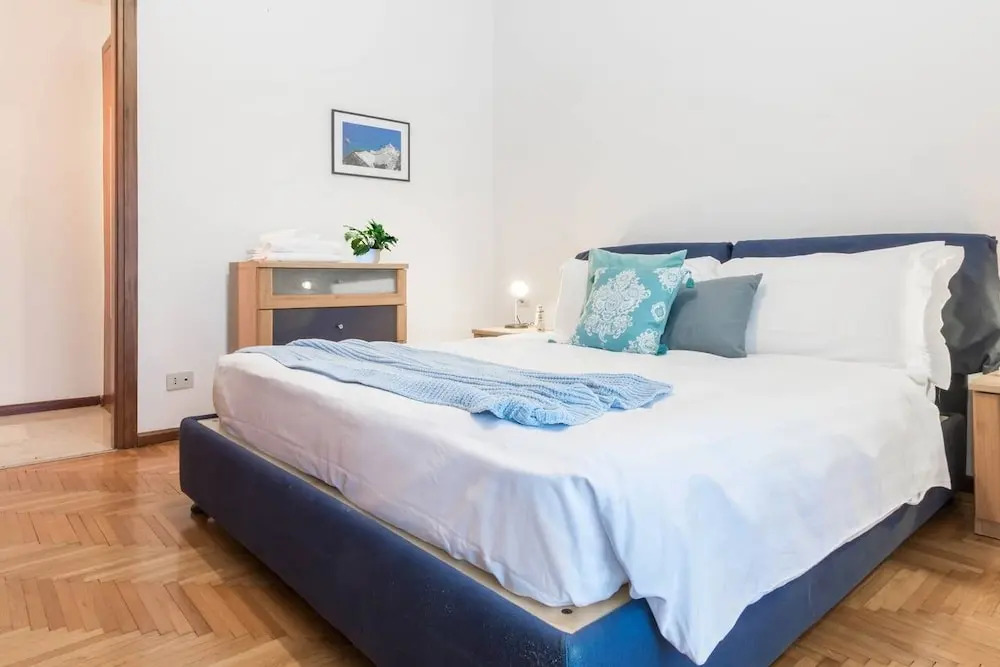 JOIVY Como Borgo Vico Apartment with Terrace