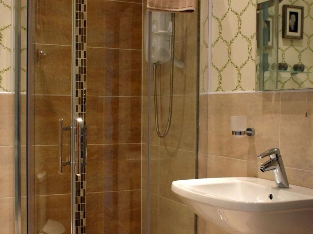 Number 8 Guest House