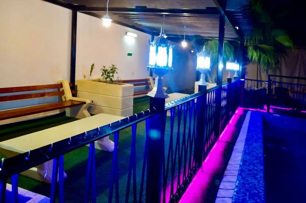 Villas and Chalets Jadeite