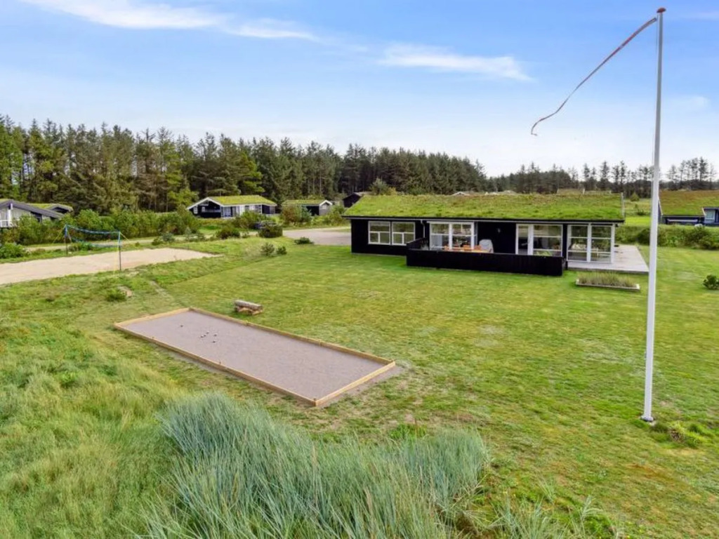 "Sazdo" - 1.1km from the sea in NW Jutland