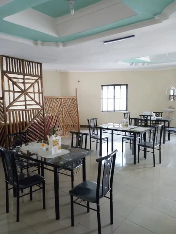 The Palm Lodge
