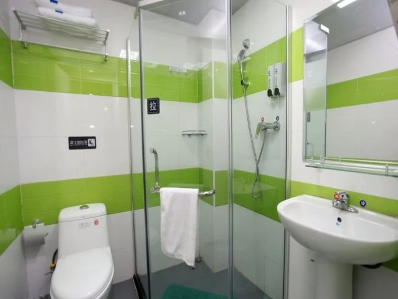 7 Days Inn Chengdu Fusenmei Jiaju Chuanshan Road Branch