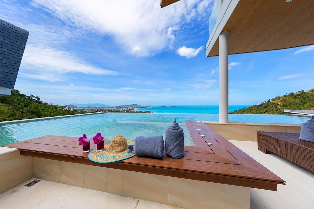 Luxus & Stylish Villa Blue May