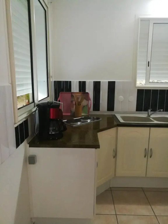 Apartment With one Bedroom in Le Gosier, With Furnished Terrace and Wifi - 1 km From the Beach