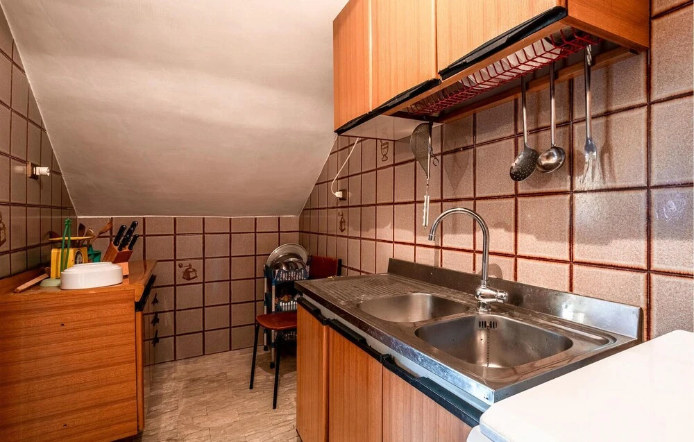 3 Bedroom Amazing Home In Scurcola Marsicana