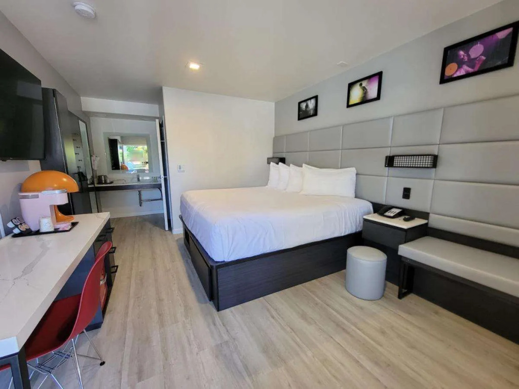 Signature Inn Santa Clara