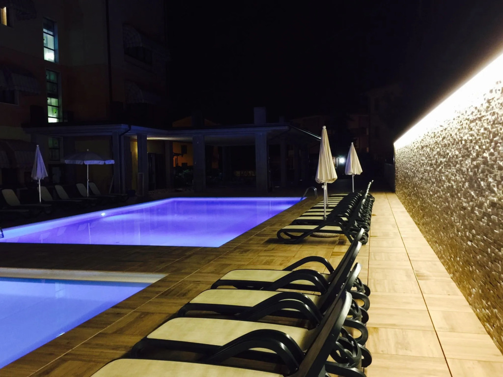 Green Park Hotel