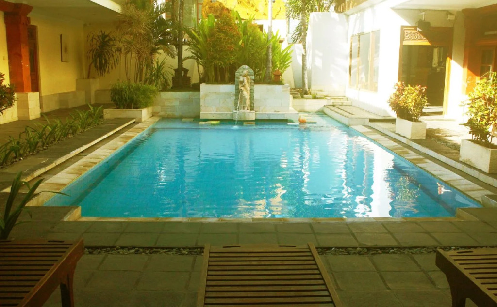 Hana Kuta Beach Hotel